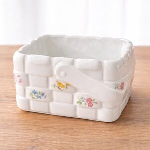 Vintage Teleflora Ceramic Basket Candy Dish White Floral Weave Square 1980s